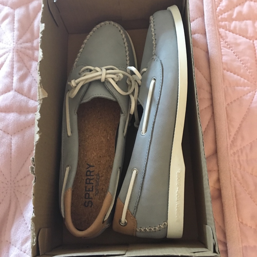 Sperry size 8. Never worn. New in the box.